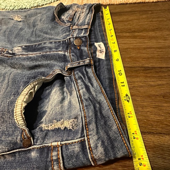 Between Us LA Designed Distressed Ripped Skinny Jeans‎ High Rise Frayed Hem 16 - Picture 9 of 14